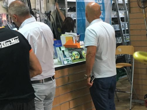 espositore-piccolomondo-nettuno-01